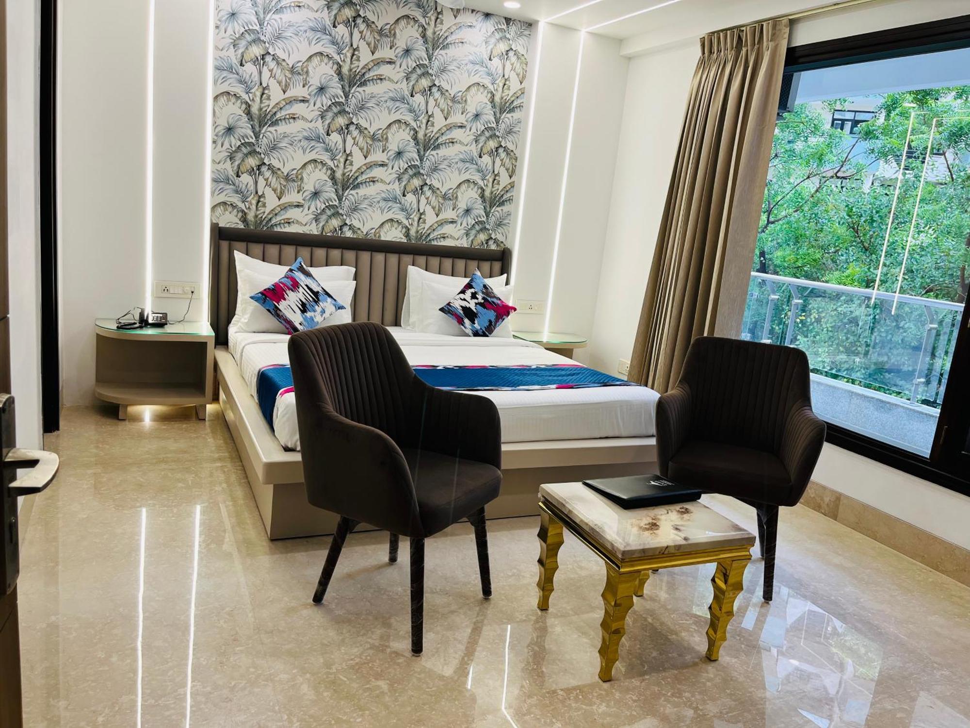 Gazebo Inn & Suites Medanta Гургаон Экстерьер фото